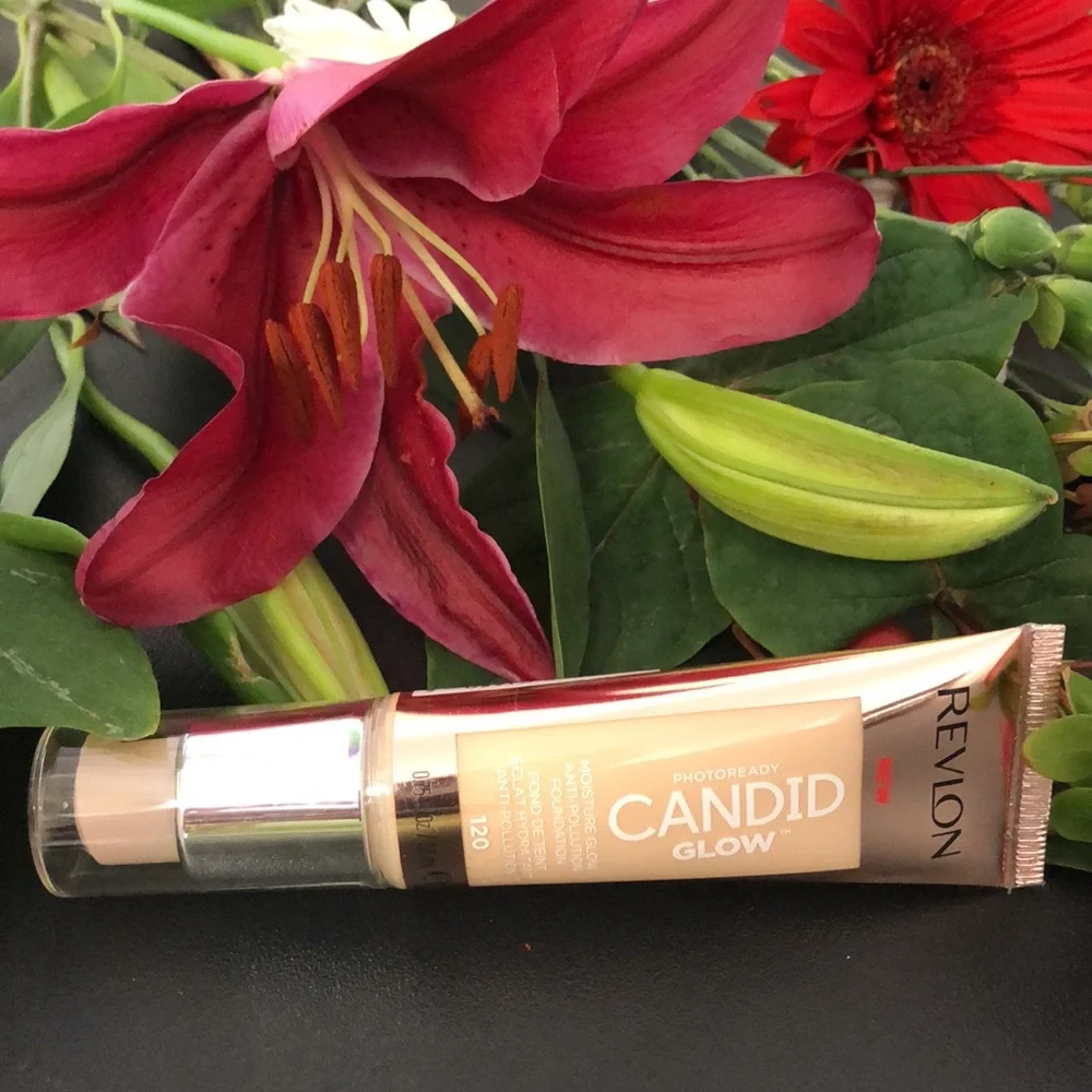 Revlon PhotoReady Candid GLOW Anti-Pollution Foundation # 120 Buff Seale…